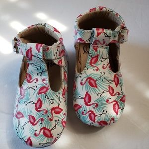 Monkey Feet 12-18 months flamingo T Straps
